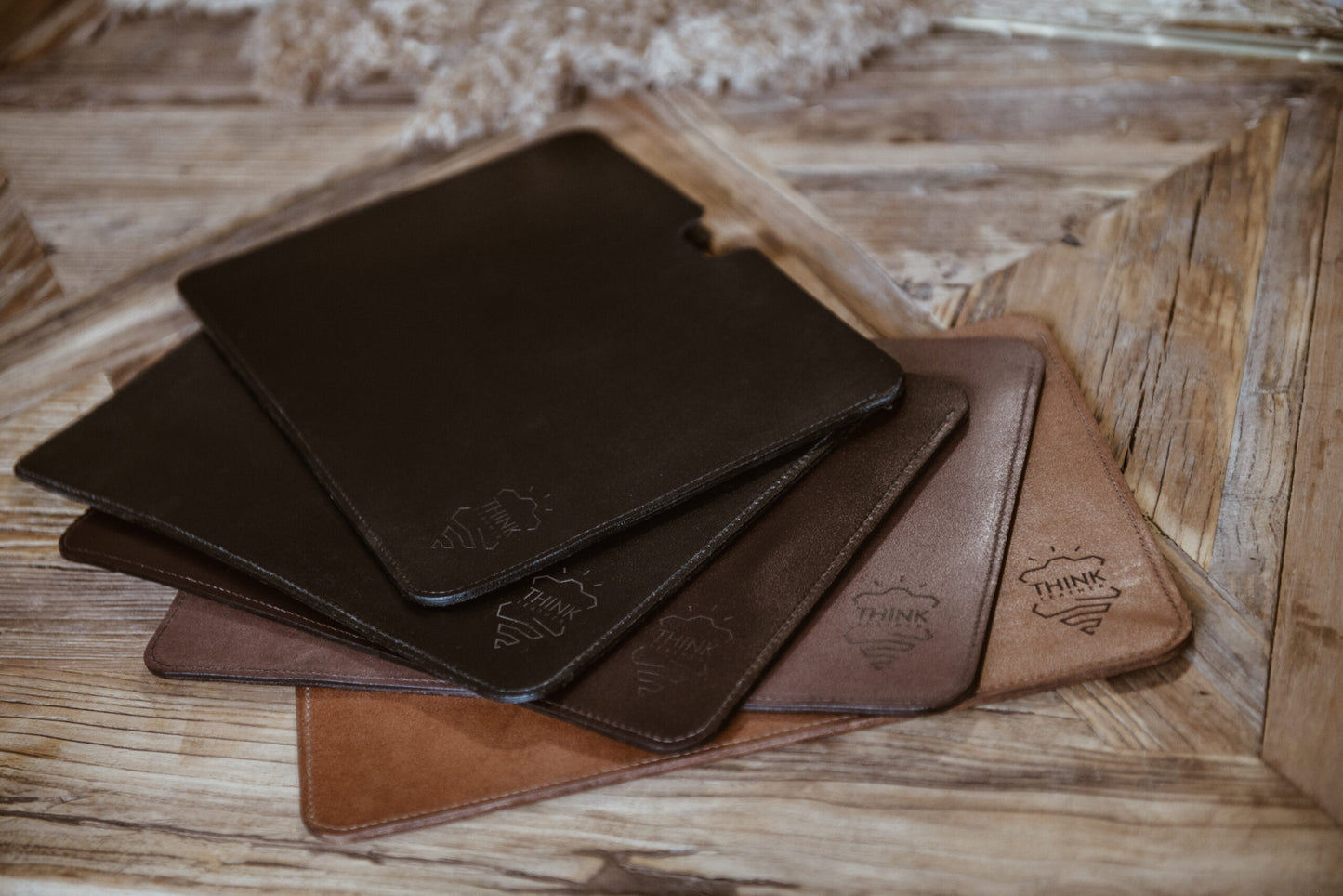 Leather Case for MacBook 16" Pro - Black-3